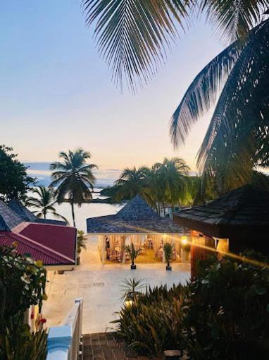 Studio Olia A P&V - Plages, Piscines Et Vue Mer! Sainte-Anne  Bagian luar foto