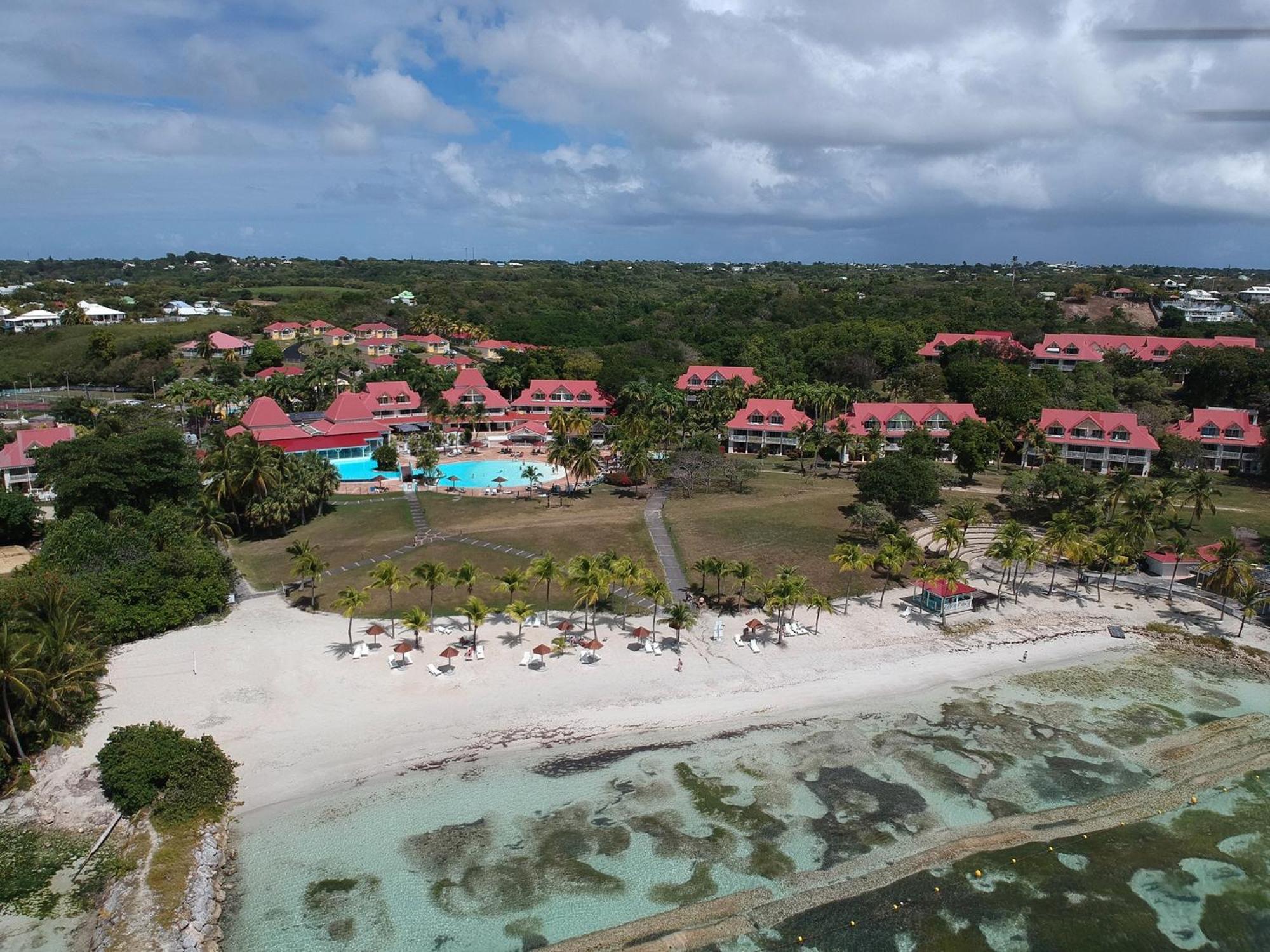 Studio Olia A P&V - Plages, Piscines Et Vue Mer! Sainte-Anne  Bagian luar foto